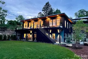 8 Midland Dr, Asheville, NC 28804 - Photo 1