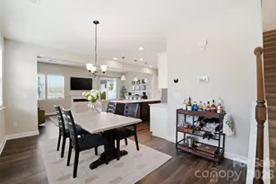 9258 Glenburn Ln, Charlotte, NC 28278 - Photo 3