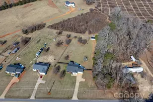 3842 E Maiden Rd, Maiden, NC 28650 - Photo 33