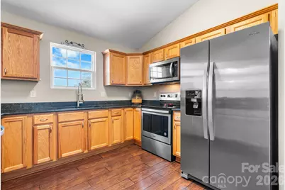 3842 E Maiden Road, Maiden, NC 28650 - Photo 15