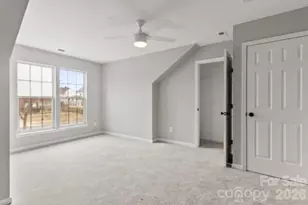 11619 Planters Estates Dr, Charlotte, NC 28278 - Photo 17