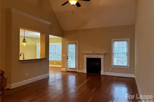 2434 Gateway Ln, Lincolnton, NC 28092 - Photo 5