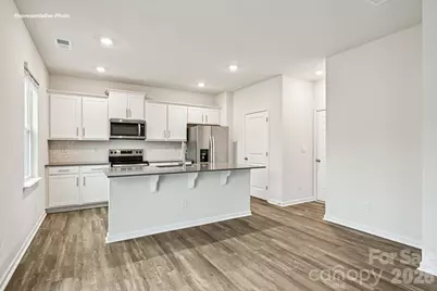 764 14th Avenue Court NE, Hickory, NC 28601 - Photo 5