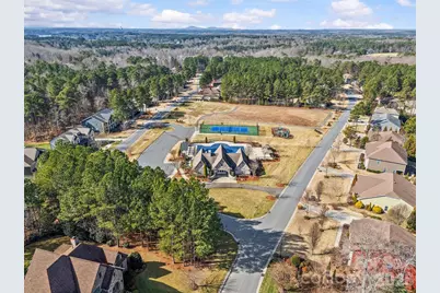 140 Bells Crossing Drive, Mooresville, NC 28117 - Photo 5