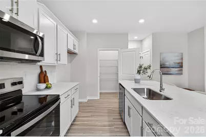 760 14th Avenue Court NE, Hickory, NC 28601 - Photo 9