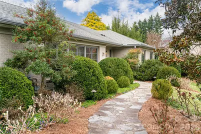 21 Pine Tree Circle, Asheville, NC 28804 - Photo 3