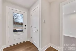 6016 Pivot Ct, Charlotte, NC 28205 - Photo 3