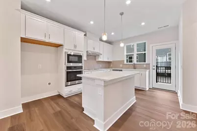 6016 Pivot Court, Charlotte, NC 28205 - Photo 11