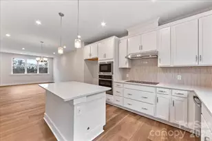 6016 Pivot Ct, Charlotte, NC 28205 - Photo 9