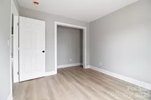 1124 8th St, Statesville, NC 28677 - Photo 27