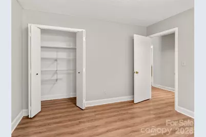 138 Woodhaven Drive, Hendersonville, NC 28739 - Photo 33