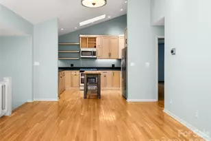 138 Woodhaven Dr, Hendersonville, NC 28739 - Photo 9