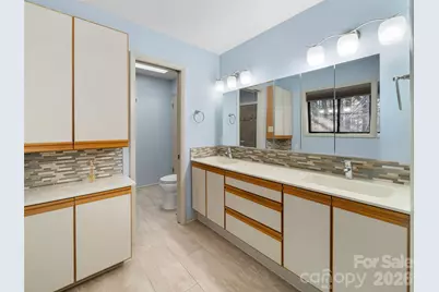 138 Woodhaven Drive, Hendersonville, NC 28739 - Photo 19