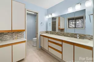 138 Woodhaven Dr, Hendersonville, NC 28739 - Photo 19