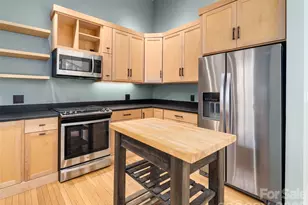 138 Woodhaven Dr, Hendersonville, NC 28739 - Photo 13