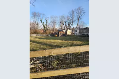 110 E Price Street, Hendersonville, NC 28739 - Photo 7