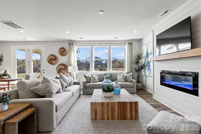 220 Bezelle Avenue, York, SC 29745 - Photo 7