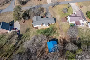 2596 Prince Dr, Lincolnton, NC 28092 - Photo 17