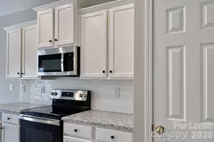 9646 Walkers Glen Dr, Concord, NC 28027 - Photo 9