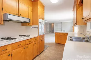 2123 Deepwood Pl NW, Concord, NC 28027 - Photo 11