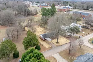 116 Lodge Hall Ct, Stony Point, NC 28678 - Photo 19