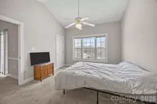 9285 Meadow Vista Rd, Charlotte, NC 28213 - Photo 19