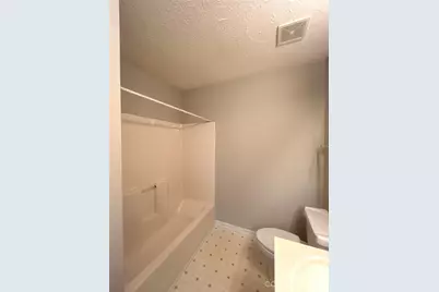 6041 Cougar Lane, Charlotte, NC 28269 - Photo 15