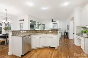 3434 12 Oaks Pl, Charlotte, NC 28270 - Photo 13