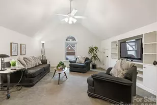 3434 12 Oaks Pl, Charlotte, NC 28270 - Photo 21