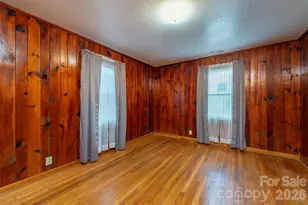 106 Scotland St, Black Mountain, NC 28711 - Photo 25