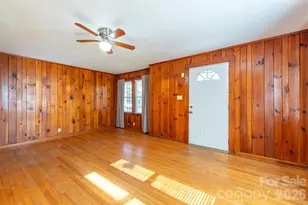 106 Scotland St, Black Mountain, NC 28711 - Photo 13