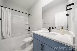 14028 Lake Home Ln, Charlotte, NC 28278 - Photo 17