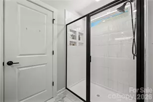 14028 Lake Home Ln, Charlotte, NC 28278 - Photo 23