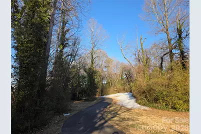 812 5th Avenue SW, Hickory, NC 28602 - Photo 17