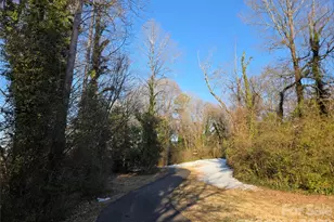 812 5th Ave SW, Hickory, NC 28602 - Photo 17