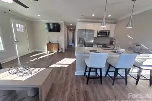 812 5th Ave SW, Hickory, NC 28602 - Photo 5