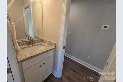 812 5th Avenue SW, Hickory, NC 28602 - Photo 9