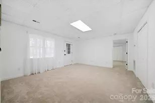 915 Barrington Dr NE, Lenoir, NC 28645 - Photo 31