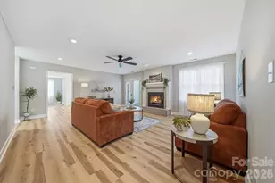 915 Barrington Dr NE, Lenoir, NC 28645 - Photo 7