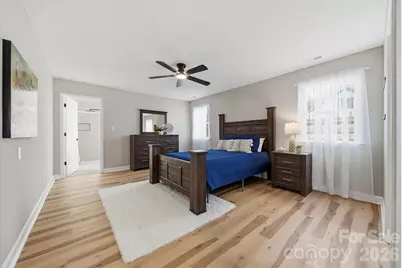 915 Barrington Drive NE, Lenoir, NC 28645 - Photo 21