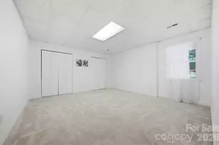 915 Barrington Dr NE, Lenoir, NC 28645 - Photo 35