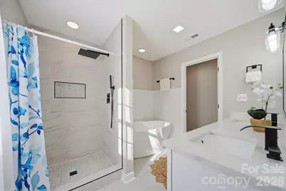 915 Barrington Drive NE, Lenoir, NC 28645 - Photo 23