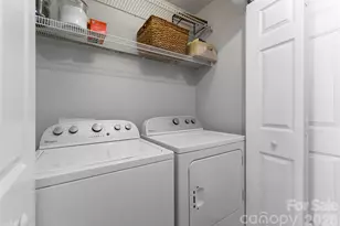 126 Gilcrest Ln, Troutman, NC 28166 - Photo 9