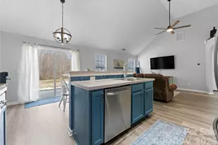 126 Gilcrest Ln, Troutman, NC 28166 - Photo 5