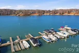 9817 Emerald Point Dr, Charlotte, NC 28278 - Photo 37