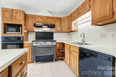 2701 Thomas Trail, Gastonia, NC 28054 - Photo 11