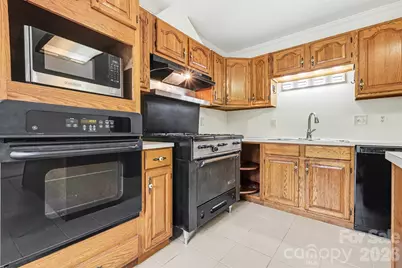 2701 Thomas Trail, Gastonia, NC 28054 - Photo 13