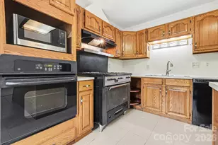 2701 Thomas Trail, Gastonia, NC 28054 - Photo 13