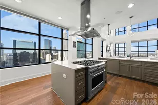 222 S Caldwell St, Charlotte, NC 28202 - Photo 19