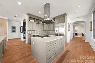 222 S Caldwell St, Charlotte, NC 28202 - Photo 17